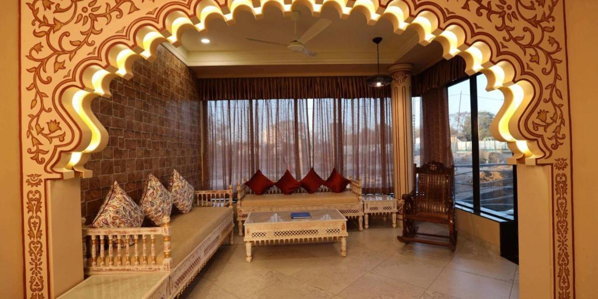 Neonz Resort & Club Anand Exterior photo
